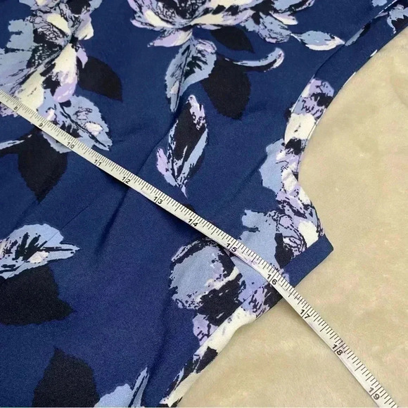 MARIO  SERRANI blue floral formal dress. Size 8 - Picture 7 of 7